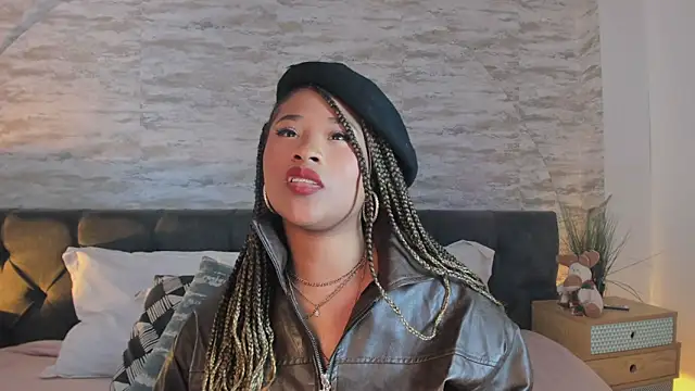 Snapshot of Anneth__M chatting on 06-11-26, 08:07 Anneth M online show from 06-11-26, 08:07