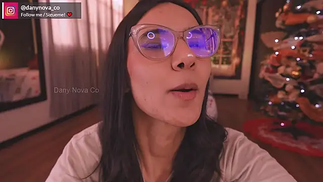 Snapshot of DanyNova_Co chatting on 12-14-24, 10:18 DanyNova Co online show from 12-14-24, 10:18