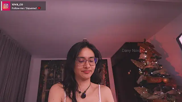 Snapshot of DanyNova_Co chatting on 12-19-24, 12:13 DanyNova Co online show from 12-19-24, 12:13
