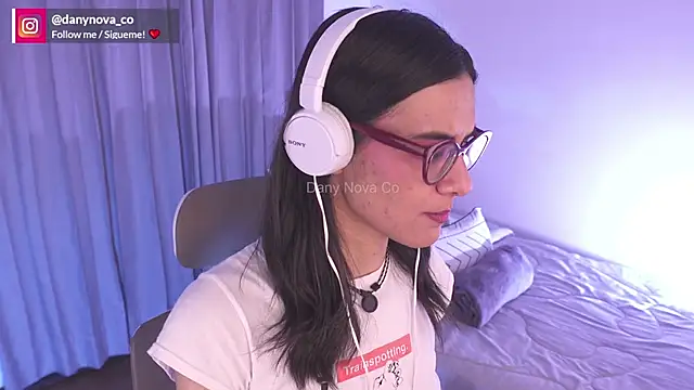 Snapshot of DanyNova_Co chatting on 01-16-25, 10:23 DanyNova Co online show from 01-16-25, 10:23