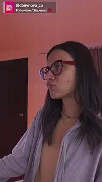 Snapshot of DanyNova_Co chatting on 02-18-25, 01:21 DanyNova Co online show from 02-18-25, 01:21