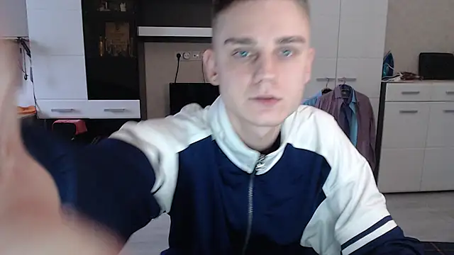 angryzan online show from 01-10-25, 11:22