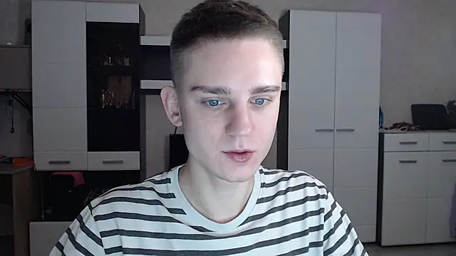 angryzan online show from 01-17-25, 04:06