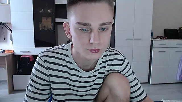 angryzan online show from 01-17-25, 07:08