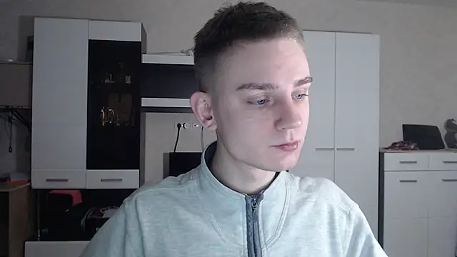 angryzan online show from 01-22-25, 04:02