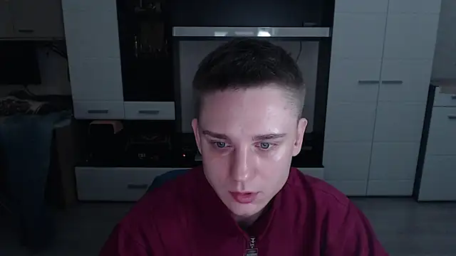 angryzan online show from 10-31-25, 04:24