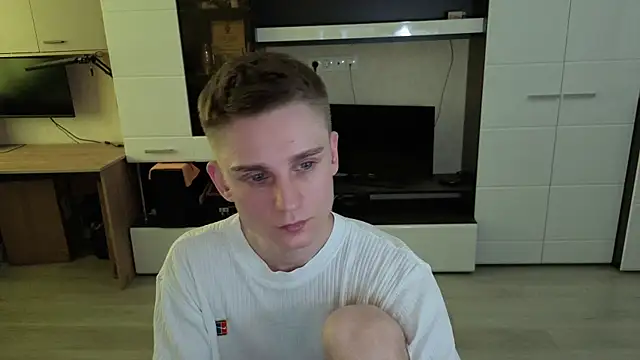 angryzan online show from 05-15-26, 06:42
