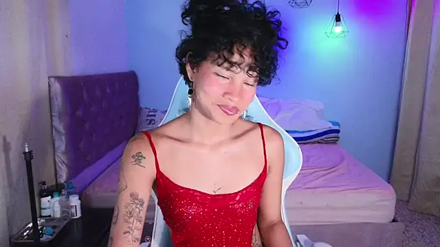 Peggy Funn online show from 03-18-25, 12:16