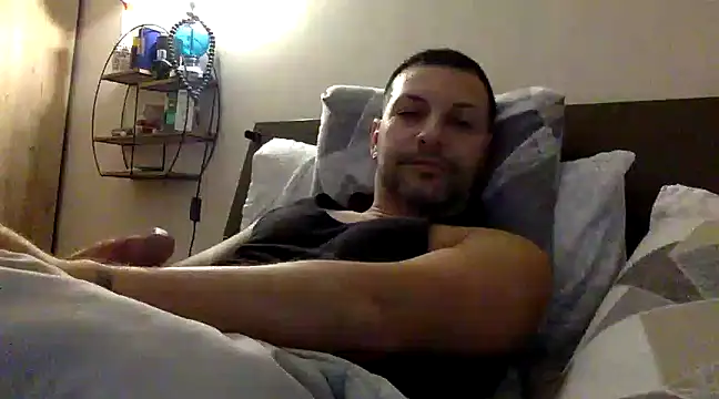 Snapshot of goroasroma90 chatting on 03-17-25, 08:51 goroasroma90 online show from 03-17-25, 08:51