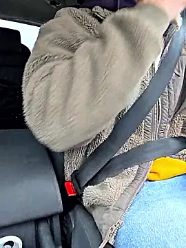 Zeefy online show from 10-11-25, 11:42