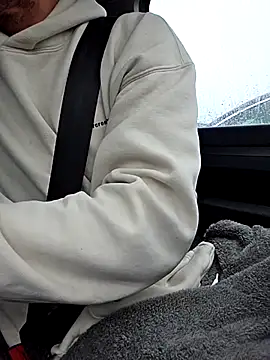 Zeefy online show from 11-16-25, 08:09