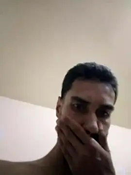 jhon01000 online show from 04-05-26, 08:11