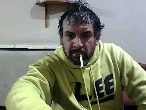 Rodrigo happy online show from 09-10-25, 02:44