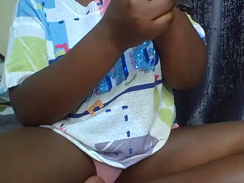 Snapshot of prettynina chatting on 11-30-25, 09:41 prettynina online show from 11-30-25, 09:41