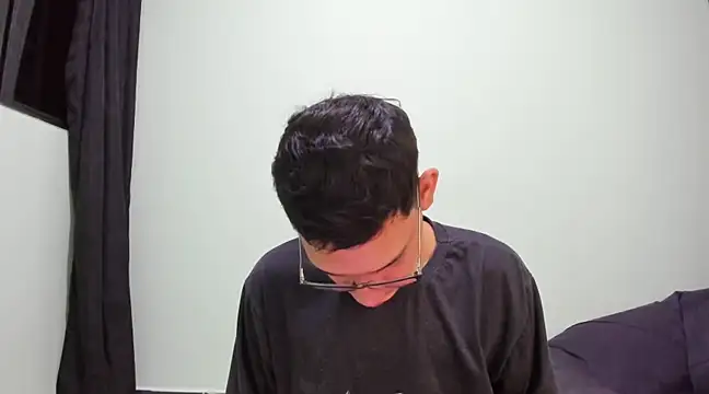 Snapshot of Diego-Monsalve chatting on 01-23-25, 02:44 Diego-Monsalve online show from 01-23-25, 02:44