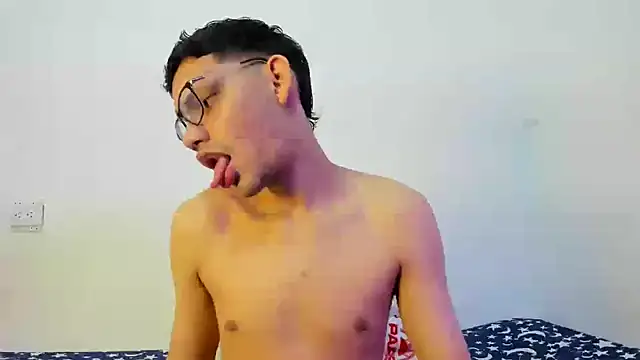 Snapshot of Diego-Monsalve chatting on 10-01-25, 09:43 Diego-Monsalve online show from 10-01-25, 09:43