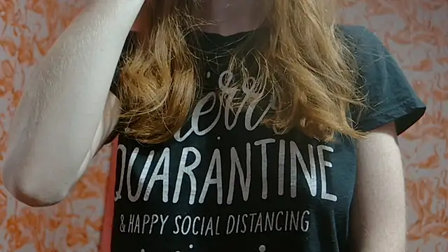 strawberrysmoothie online show from 12-24-24, 05:38