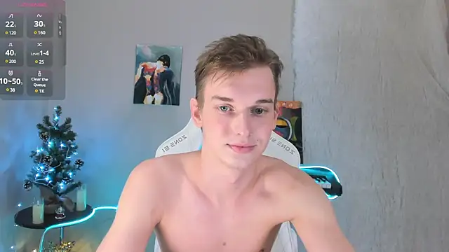 Snapshot of 4ever_dude chatting on 01-04-25, 09:43 4ever dude online show from 01-04-25, 09:43