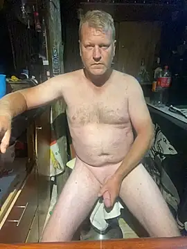 Snapshot of sexycouple109 chatting on 12-14-24, 12:44 sexycouple109 online show from 12-14-24, 12:44