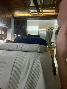 Snapshot of sexycouple109 chatting on 01-24-25, 08:54 sexycouple109 online show from 01-24-25, 08:54