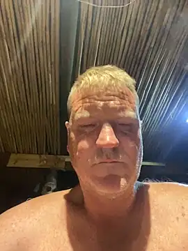 Snapshot of sexycouple109 chatting on 02-12-25, 08:50 sexycouple109 online show from 02-12-25, 08:50