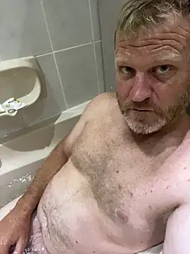 Snapshot of sexycouple109 chatting on 03-04-25, 05:34 sexycouple109 online show from 03-04-25, 05:34