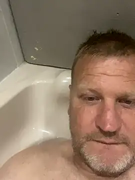 Snapshot of sexycouple109 chatting on 09-15-25, 05:35 sexycouple109 online show from 09-15-25, 05:35