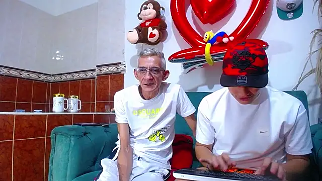 Leon hot X online show from 02-16-25, 03:47