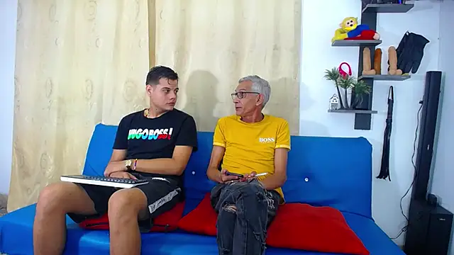 Leon hot X online show from 10-17-25, 12:14