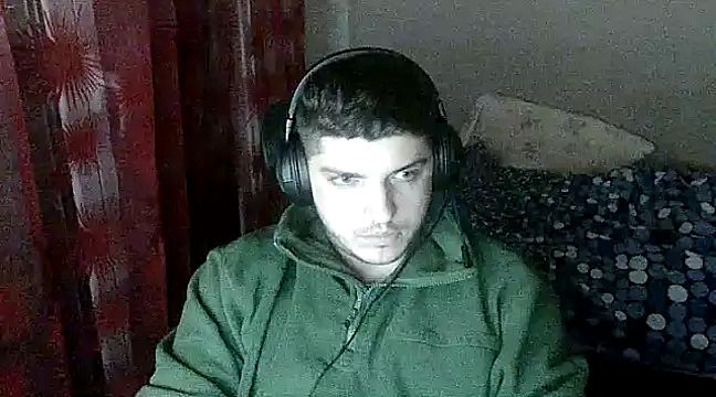 BoiWhore online show from 01-02-25, 10:55