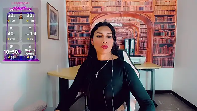 khiara moretti online show from 12-23-24, 10:44