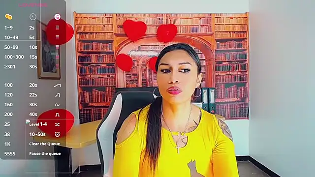 khiara moretti online show from 02-13-25, 07:42