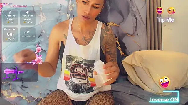 khiara moretti online show from 04-08-26, 11:43