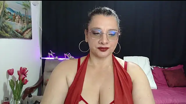 Aleja Gonzales online show from 06-16-26, 11:29
