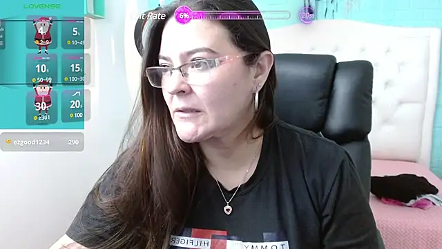 Snapshot of MsJossie chatting on 12-22-24, 04:28 MsJossie online show from 12-22-24, 04:28