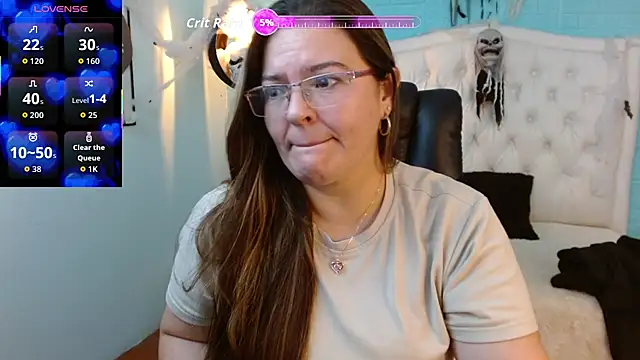 Snapshot of MsJossie chatting on 10-28-25, 03:32 MsJossie online show from 10-28-25, 03:32