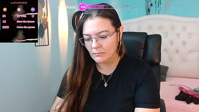 MsJossie online show from 01-11-26, 03:33