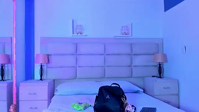 Agathaargent  online show from 10-29-25, 04:15