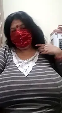 Snapshot of Shoni__ chatting on 12-21-24, 09:58 Shoni online show from 12-21-24, 09:58