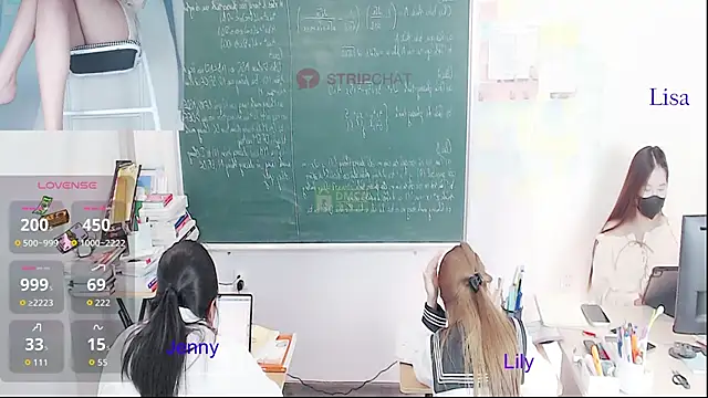 Snapshot of _Math_ chatting on 04-04-26, 02:14 Math online show from 04-04-26, 02:14