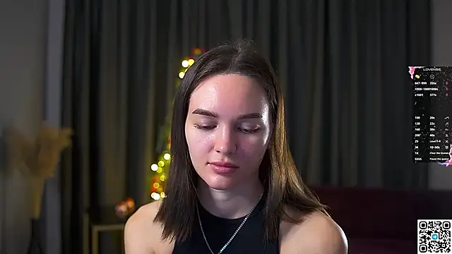 Snapshot of AnneKlint chatting on 12-29-24, 05:10 AnneKlint online show from 12-29-24, 05:10