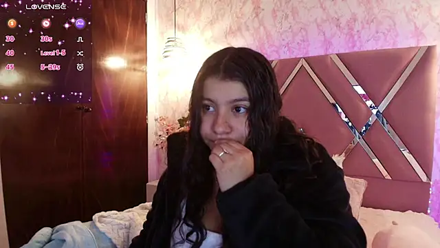 Miaa Smiith1 online show from 02-20-25, 12:15