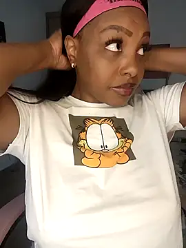 Snapshot of kitty__blackgl chatting on 03-15-25, 12:02 kitty blackgl online show from 03-15-25, 12:02