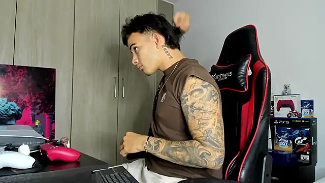 jacob firexx online show from 10-31-25, 02:01