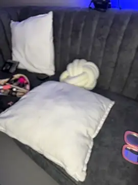 GabriellaFerrer online show from 12-18-25, 10:10