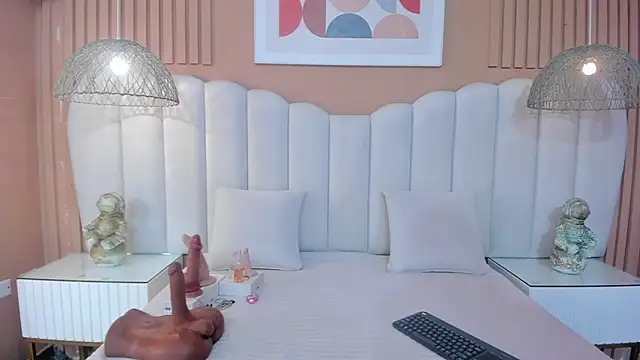 Sara Vanegas online show from 03-04-26, 11:49