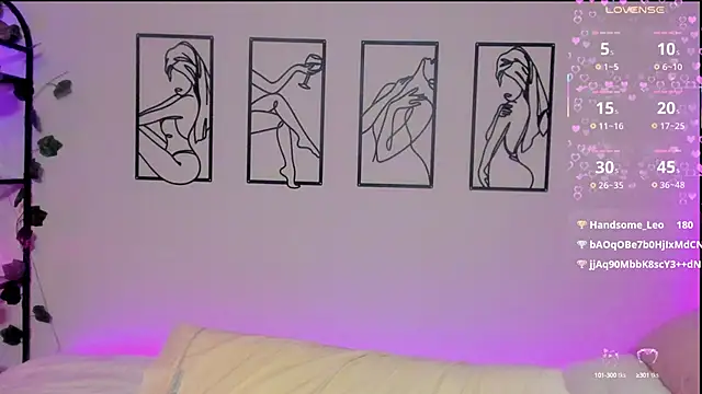 Megan Rodrigo online show from 03-11-25, 01:37