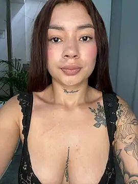 Roxanne 08 online show from 01-03-25, 12:08