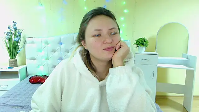 SallyVerda online show from 02-06-25, 04:21