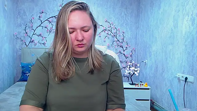 SallyVerda online show from 05-18-26, 05:52